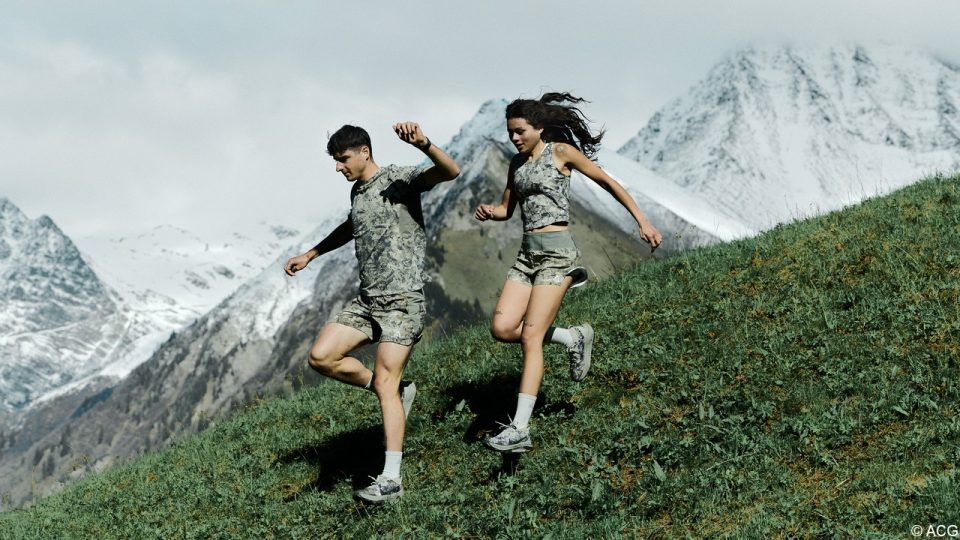 Nike ACG trail running shoes — Tempo Kicks