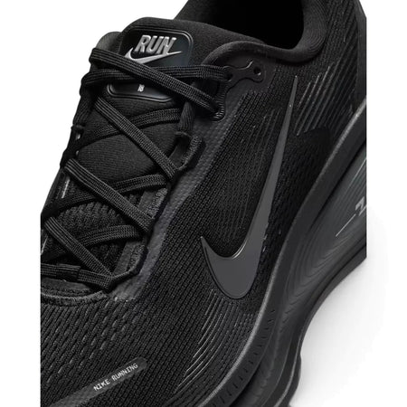 Nike Vomero 18 Triple Black