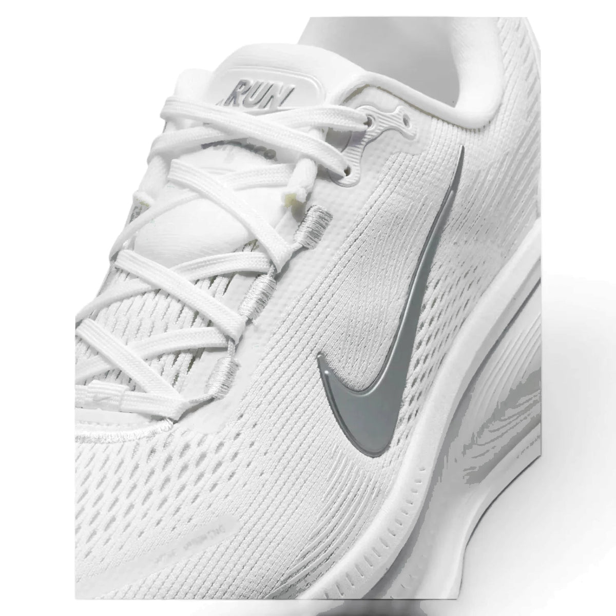 Nike Vomero 18 White Metallic Silver Photon Dust