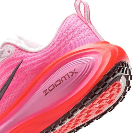 Nike Vomero Plus Hyper Pink Burgundy Crush - Running