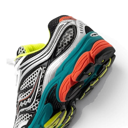 Saucony ProGrid Omni 9 Silver Mutant
