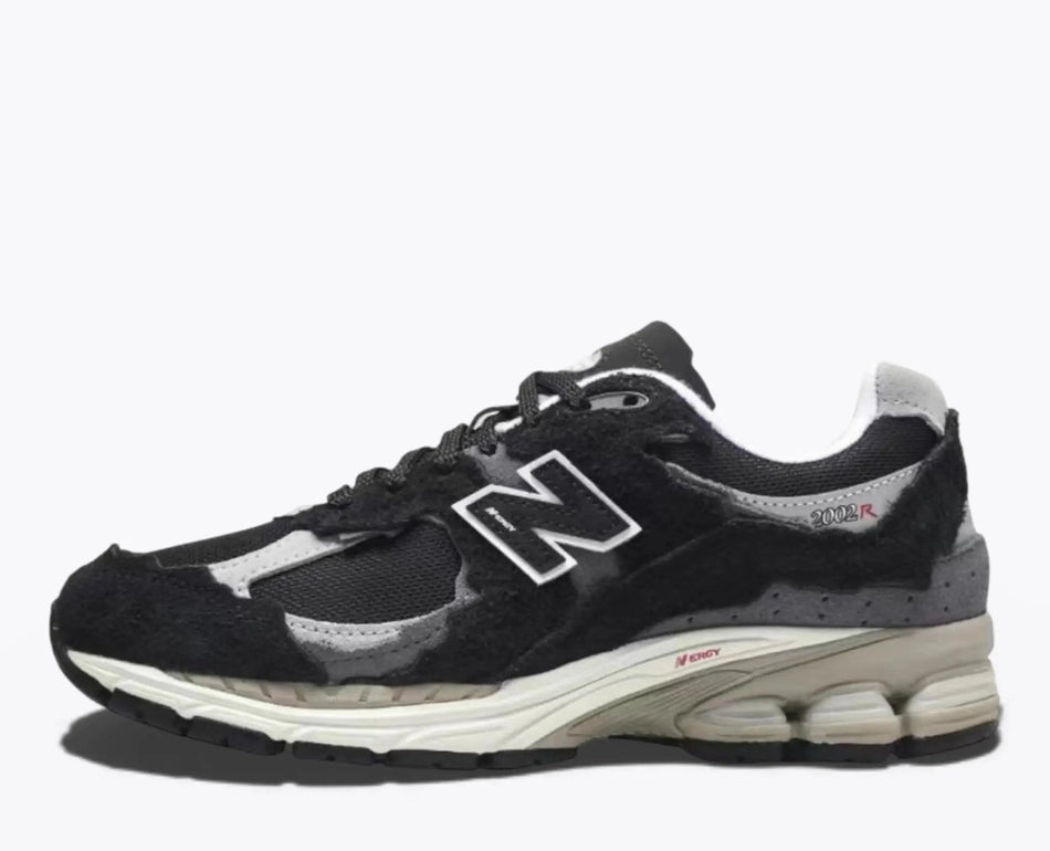 New Balance NB 2002R Protection - Black and Grey - Running Shoes