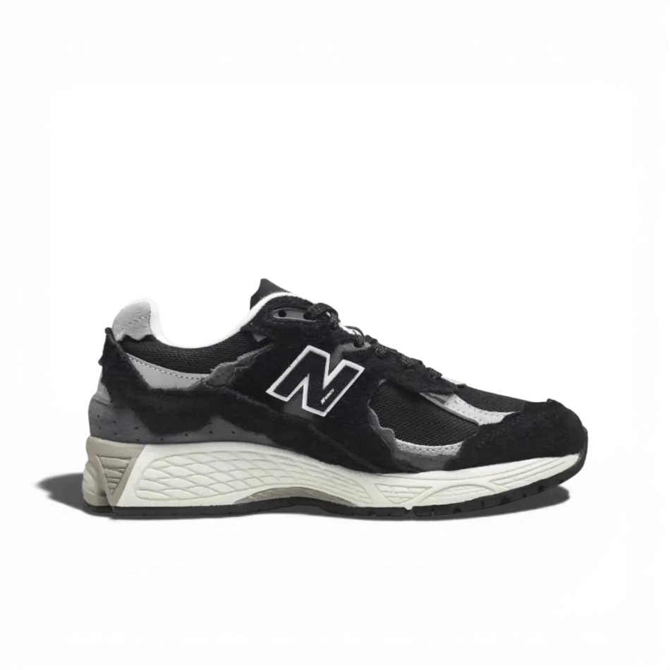 New Balance NB 2002R Protection - Black and Grey - Running Shoes