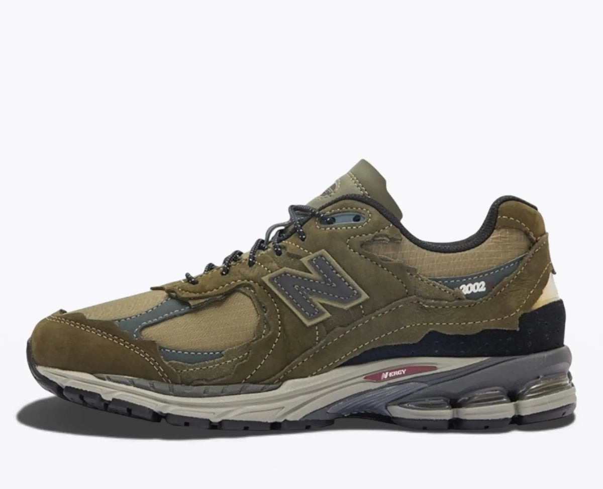 New Balance NB 2002R Protection Khaki Green - Running Shoes