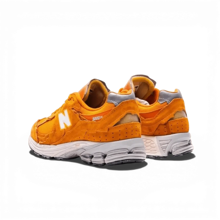 New Balance NB 2002R Protection - Orange - Running Shoes