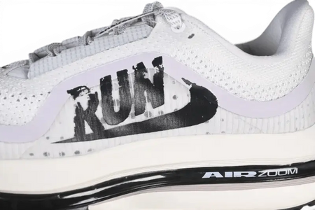 Nike Pegasus Premium Run - Running Shoes