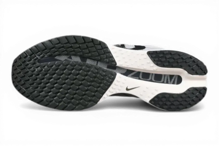 Nike Pegasus Premium Run - Running Shoes